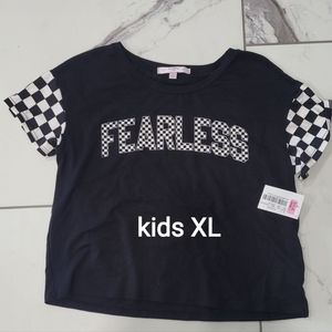 Moa Moa girls shirt. XL